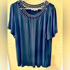 Danielrainn black top size 2X